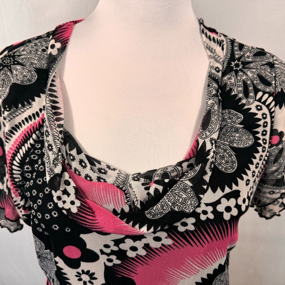 Simply French Blouse Sz L Black Pink Round Neck Ruffle Layered Short Sleeve - Picture 3 of 5
